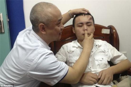 Lạ nhất tuần qua: Bà ngoại làm 