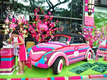 Cụm rạp Megastar rực rỡ sắc len hồng
