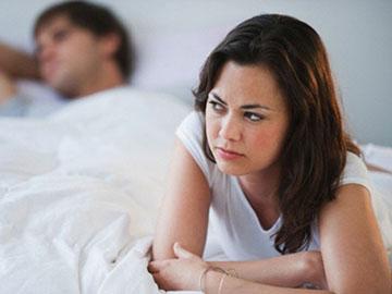 Chồng cuỗm sạch tiền mua nhà cho gái