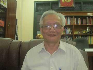 Đề Văn có Bà Tưng, Ngọc Trinh có phản cảm?