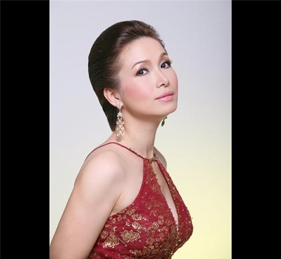 Chị cũng là một nhan sắc hiếm hoi có học vấn tốt.