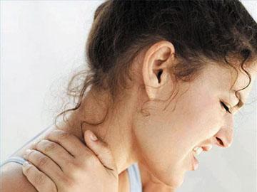 Mẹ chồng đòi chia tiền phúng viếng cho con dâu