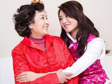 Giật mình với bí mật cả đời chôn giấu của mẹ chồng