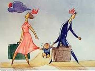 Kết thúc buồn từ tờ đơn ly hôn viết sẵn