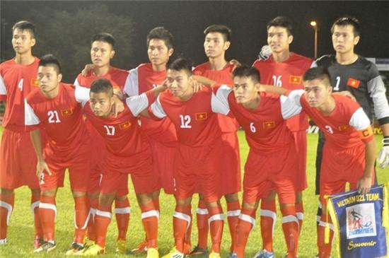 Cầu thủ U21 Việt Nam trốn đội đi "bay" đêm 2