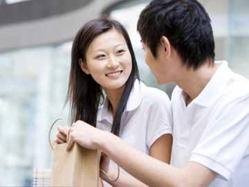 Cắt nghĩa lý do chàng nói lời yêu nhưng không phải yêu