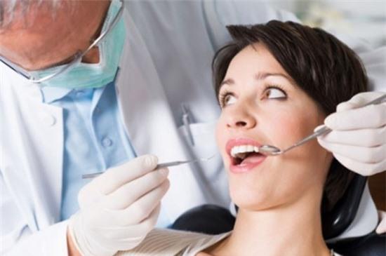 Tổng hợp tất cả sai lầm phổ biến trong chăm sóc răng miệng 2