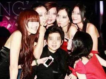 Kết cục buồn cho kiểu vung tiền tán tỉnh của “đại gia” trẻ