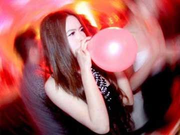 Giới trẻ Việt đang chạy theo mốt 