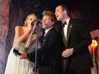 Taylor Swift vinh dự hát cùng hoàng tử Anh William tại cung điện Kensington