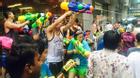 Giới trẻ Việt ùn ùn kéo sang Bangkok 