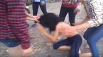 Một nữ sinh bị lột áo, đánh hội đồng và bắt nhảy xuống sông gây phẫn nộ