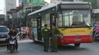 Hà Nội: Nam thanh niên điều khiển xe máy chết thảm dưới gầm xe buýt