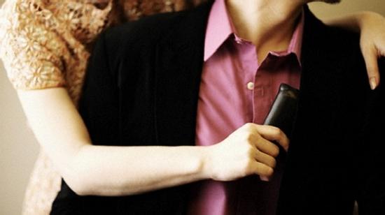 Liên tiếp phát hiện chồng lập quỹ đen
