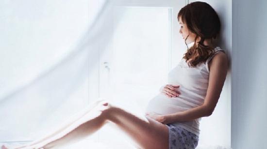 Đứa con 6 năm chờ đợi của tôi được ra đời trong hoàn cảnh cay đắng như thế!