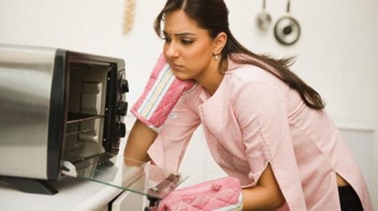 Choáng váng khi chứng kiến cuộc sống hàng ngày của bố mẹ chồng