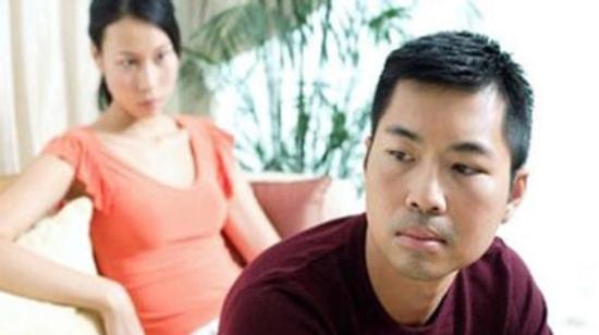 Chồng sĩ diện đi đâu cũng mừng tuổi to
