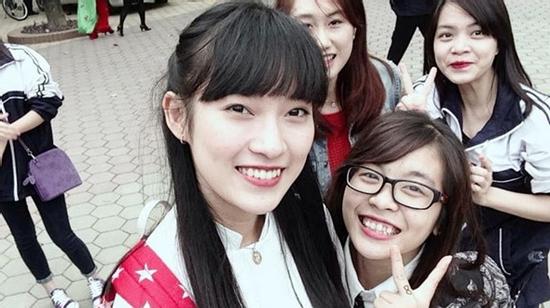 Nữ sinh nói 6 thứ tiếng là học sinh giỏi quốc gia