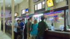 Sau vụ sập cầu Ghềnh, Tổng Công ty Đường sắt Việt Nam miễn phí đổi vé cho hành khách