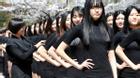 Hàn Quốc: Nam thanh nữ tú ngành thời trang khoe dáng siêu chuẩn dưới hoa anh đào