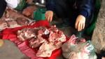 Ai mua thịt lợn ôi thiu giá 30 ngàn/kg ở chợ thịt ôi, thịt 