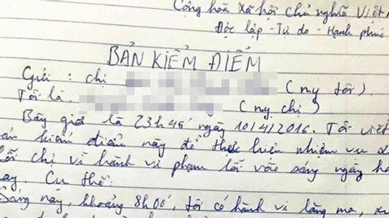 Lỡ xóa ảnh kỉ niệm trên Facebook, anh chàng viết bảng kiểm điểm xin lỗi bạn gái