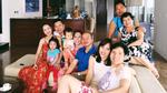 Facebook 24h: Đại gia đình nhà Jennifer Phạm du lịch cùng nhau
