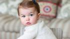 Công chúa nhỏ nước Anh xinh xắn trong loạt ảnh mừng sinh nhật đầu tiên
