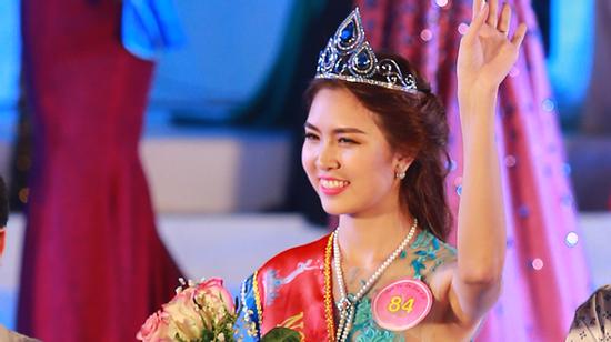 Nữ sinh ĐH Quốc Gia Hà Nội đăng quang Miss Hạ Long 2016