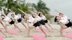 Thí sinh Hoa Hậu Biển dậy sớm khoe sự dẻo dai với Yoga trên bãi biển