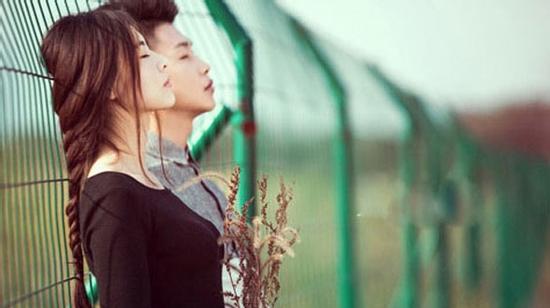 Con gái ơi, chồng người ta sao con lại yêu?
