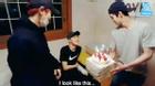 Clip Chanyeol và Sehun (EXO) chúc mừng sinh nhật Suho đạt hơn chục triệu 