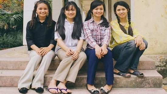 Ảnh kỷ yếu thời quần ống loe của teen Nghệ An