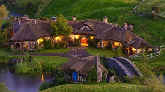 Đến New Zealand thăm ngôi làng cổ tích trong đời thực