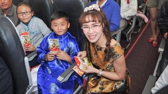 Bà chủ hãng 