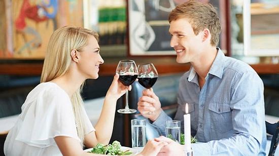 Mất đời con gái trong tay một gã trai “cong”