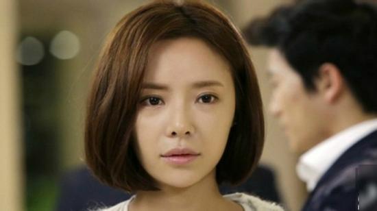 Mang bầu nhưng bị ruồng bỏ, tôi nhắm mắt đưa anh vào tròng