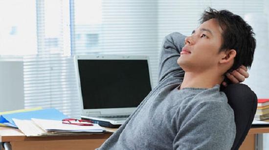 Sự thật ngỡ ngàng khi lén đặt máy ghi âm trong phòng vợ sắp cưới