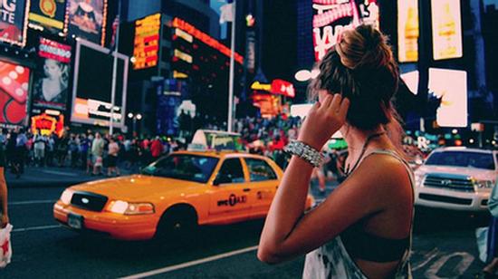 Con gái đi taxi 1 mình vào ban đêm buộc phải nhớ những điều này