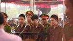 Đúng 1 năm sau ngày xảy ra vụ thảm sát Bình Phước, Nguyễn Hải Dương bật khóc