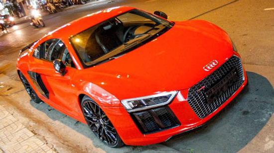 Cận cảnh siêu xe Audi R8 V10 Plus mới về tay Phan Thành