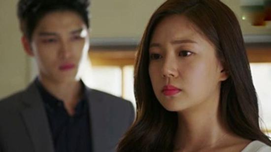 Người yêu lên giường với sếp trả ơn tôi cho tiền cô ấy đi thẩm mỹ