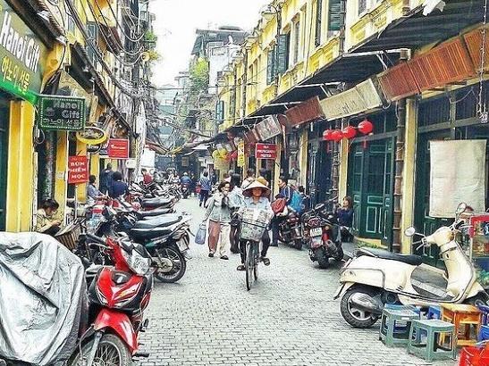 Một Hà Nôi đẹp lạ qua ống kính du khách nước ngoài