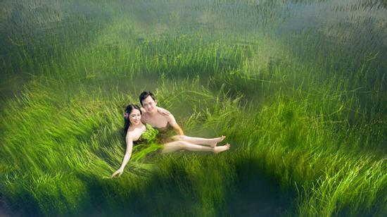 Ảnh cưới sexy của cặp đôi Sài Gòn