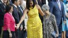 Phu nhân thủ tướng Singapore chỉ xách túi 200 ngàn đồng đón tiếp bà Michelle Obama