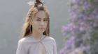 Người phụ nữ đẹp kiên cường trong MV triệu view của Hoàng Thùy Linh