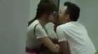Hết ôm nhau ngủ trong rạp phim, Trấn Thành lại hôn Hari Won tại quán ăn