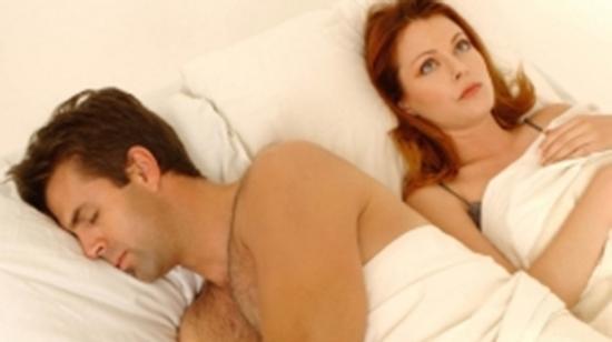 Tỉnh dậy tôi thấy mình nằm bên cạnh bạn thân của người yêu