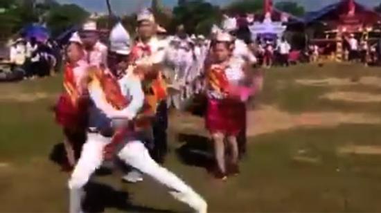 Nghi thức Đội bị biến tấu quá đà gây phản cảm