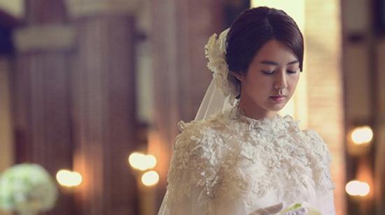 Cưới chạy thai, tôi ôm nhục khi ở nhà chồng giàu